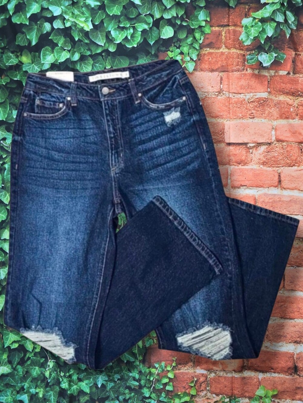 TINSELTOWN | 90's BABY HIGH-RISE BOOTCUT DISTRESSED JEANS \\ SIZE 9…